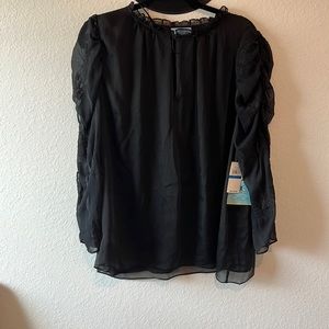 CeCe Black Long Sleeve Blouse 🖤